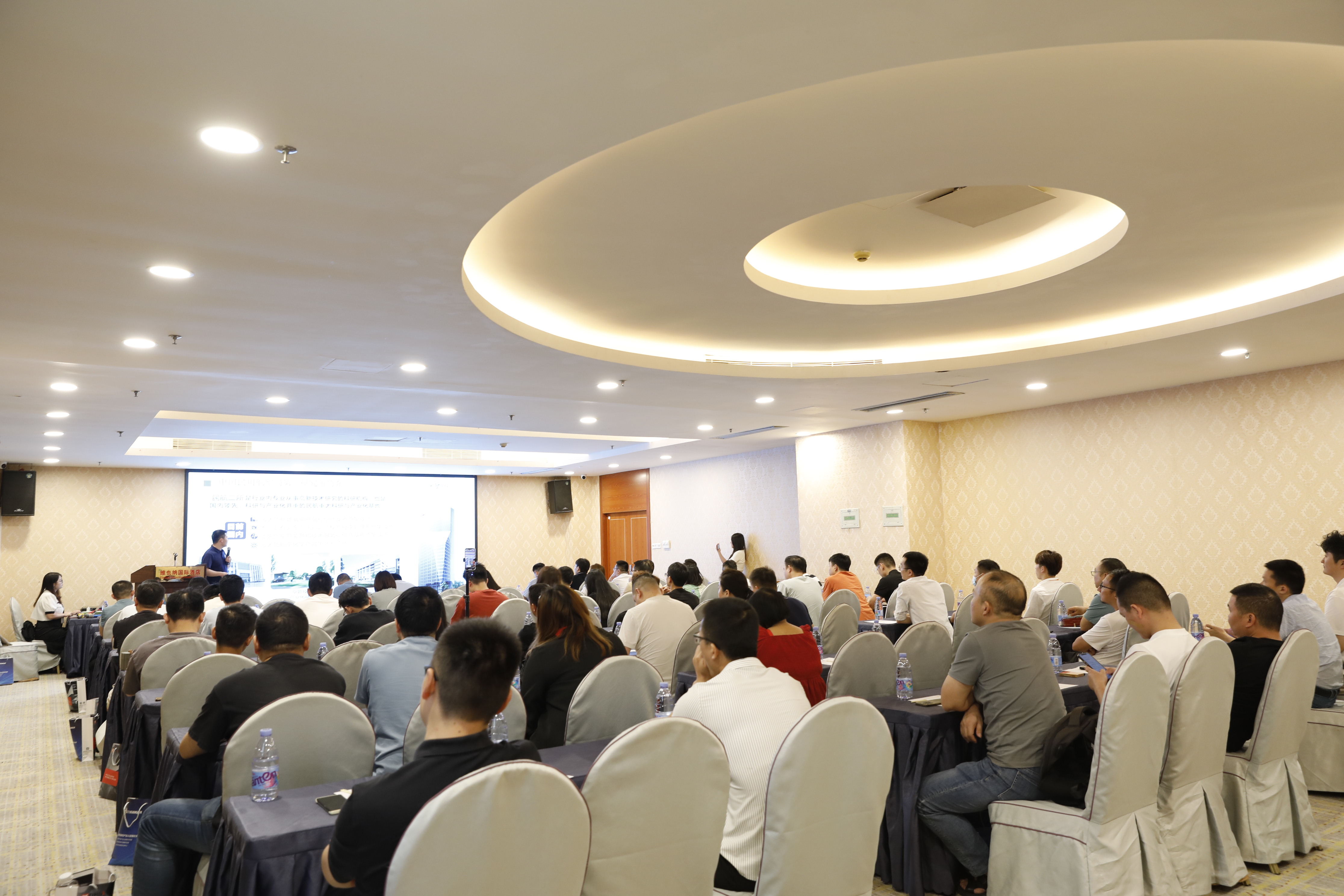 _P2A4400_看圖王.jpg _P2A4400_看圖王.jpg