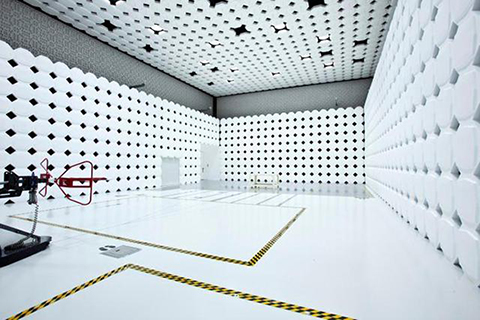 1762498675469993.jpg EMC電波暗室.jpg